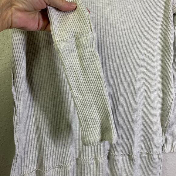 WE THE FREE PEOPLE Top Blouse Ribbed Thermal V-Neck Peplum Full Side Slits SM - Picture 8 of 14